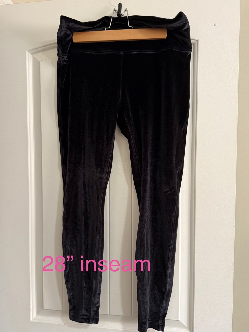 Lululemon Black Velvet Wonderunders